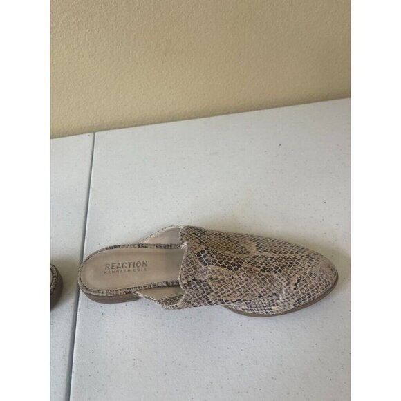 Kenneth Cole Reaction Ruthie 2 Slip On Mules Flats Snake Print Sz 7 - Picture 12 of 16